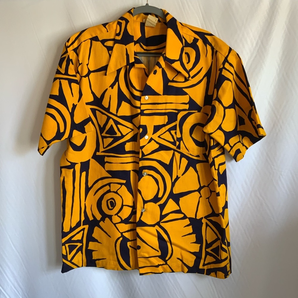 1950’s Hawaiian shirt. In perfect condition.